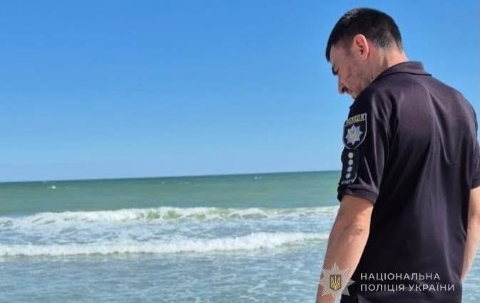 Фото для новини:На Одещині у морі знайшли тіло 14-річного підлітка