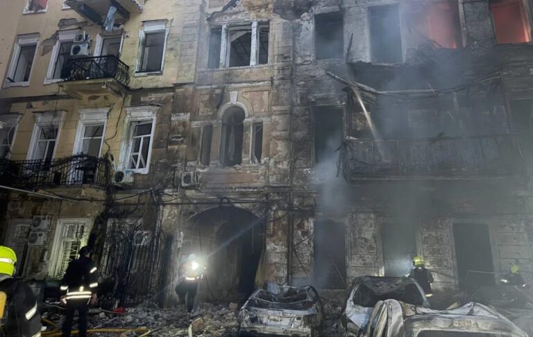 Фото для новини:На Одещині зросла кількість постраждалих від ударів РФ