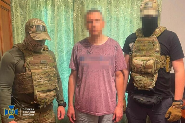 Фото для новини:Наводили удари по Запоріжжю: затримано двох агентів РФ