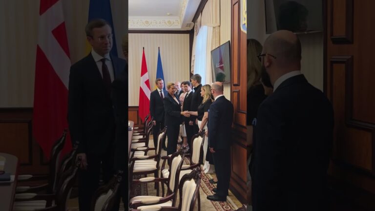 Фото для новини:Сергій Корецький зустрівся із Прем’єр-міністром Данії Метте Фредеріксен