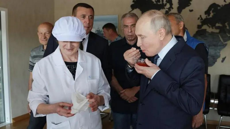 Фото для новини:Путін кинув виклик Японії: що означає його візит на Курили для України