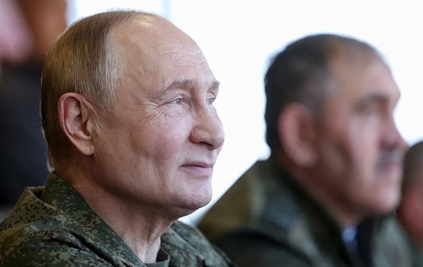 Фото для новини:Путін змінив ключових командувачів в армії РФ