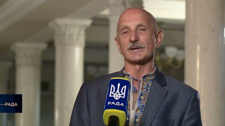 Фото для новини:35 РОКІВ НЕЗАЛЕЖНОСТІ: Акт відновлення державної незалежності України 24 серпня 1991 року