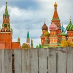 Фото для новини:Росія обурилася новими санкціями і звинуватила Британію у "війні"