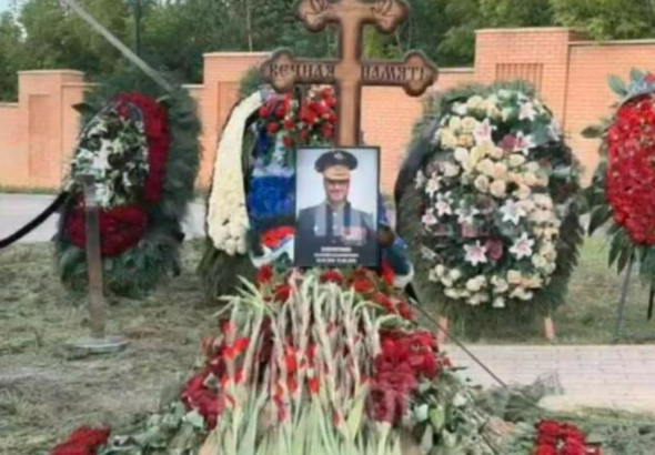 Фото для новини:Стало відоме ім'я генерала, якого таємно поховали в Москві