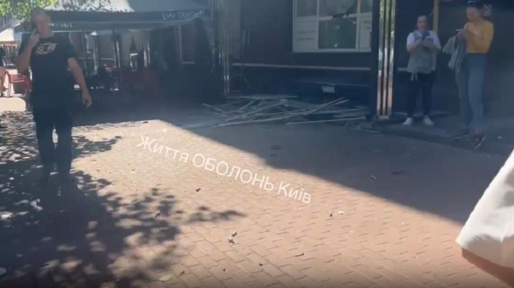 Фото для новини:У Києві на Оболоні через удар БПЛА загинула дворічна дитина