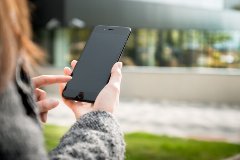 Фото для новини:У Польщі розсилатимуть SMS у разі підняття винищувачів через загрозу