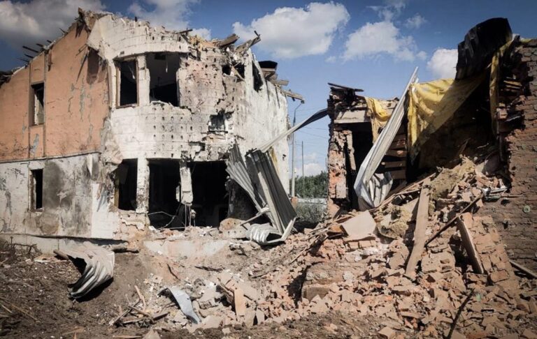 Фото для новини:У Сумах "приліт" чотирьох КАБів, є жертви
