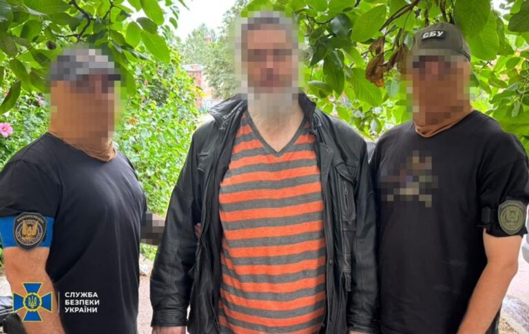Фото для новини:В Одесі затримали коригувальника ГРУ