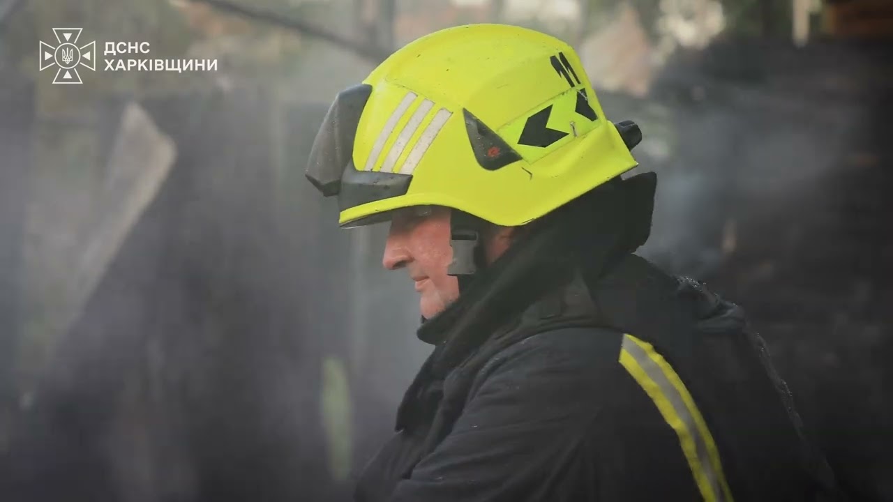 Фото для новини:Харків: ліквідація пожежі на складі після нічної атаки БпЛА | ДСНС