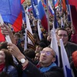 Фото для новини:Віра росіян у майбутнє країни впала до рівнів початку 1990-х