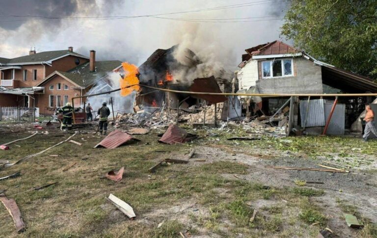 Фото для новини:Зеленський зробив заяву після нічної атаки РФ